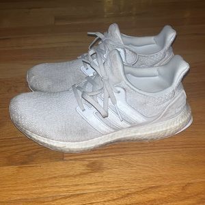 Adidas Ultra Boost White 7.5